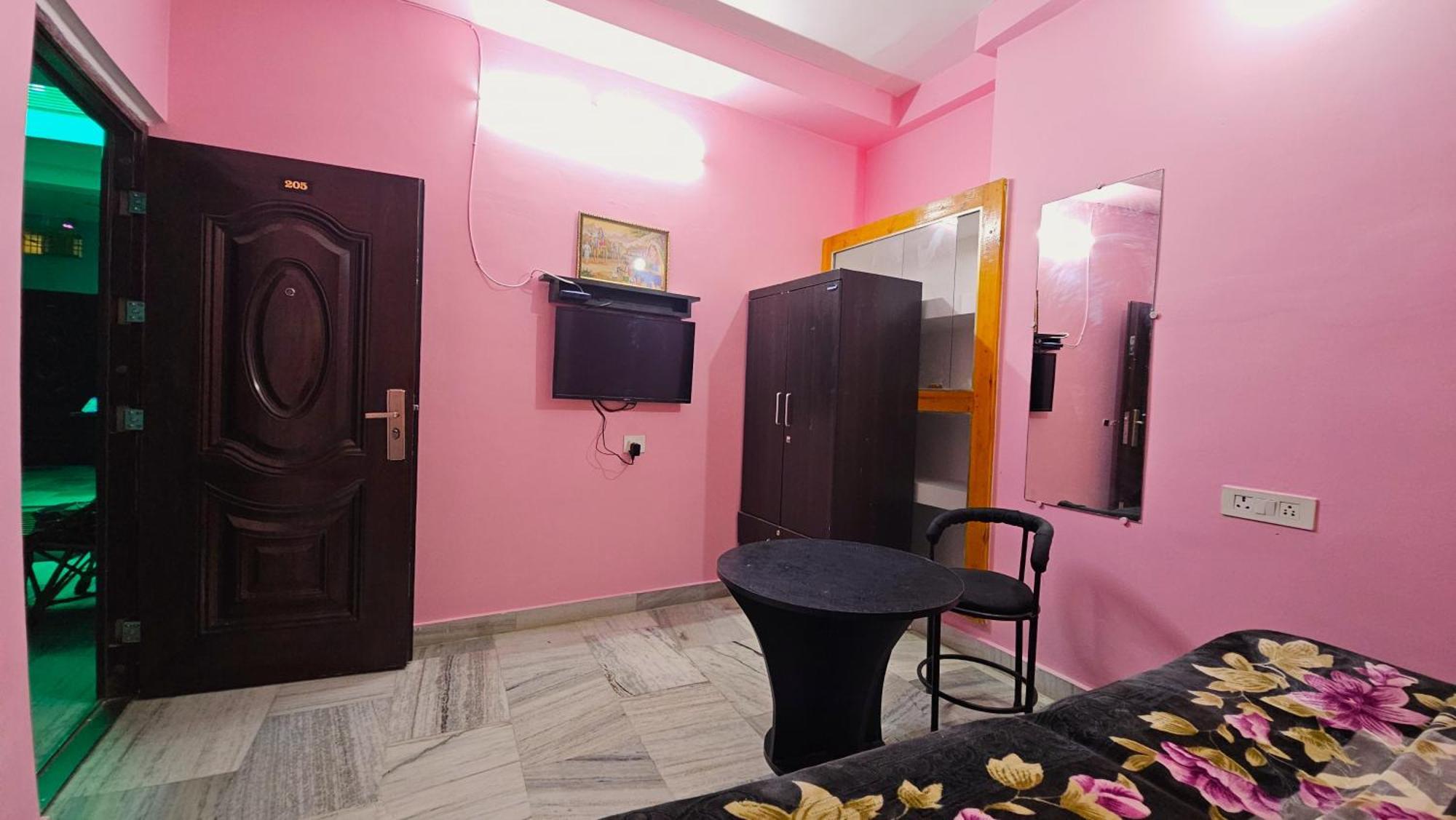 Banjara House Varanasi Exterior foto